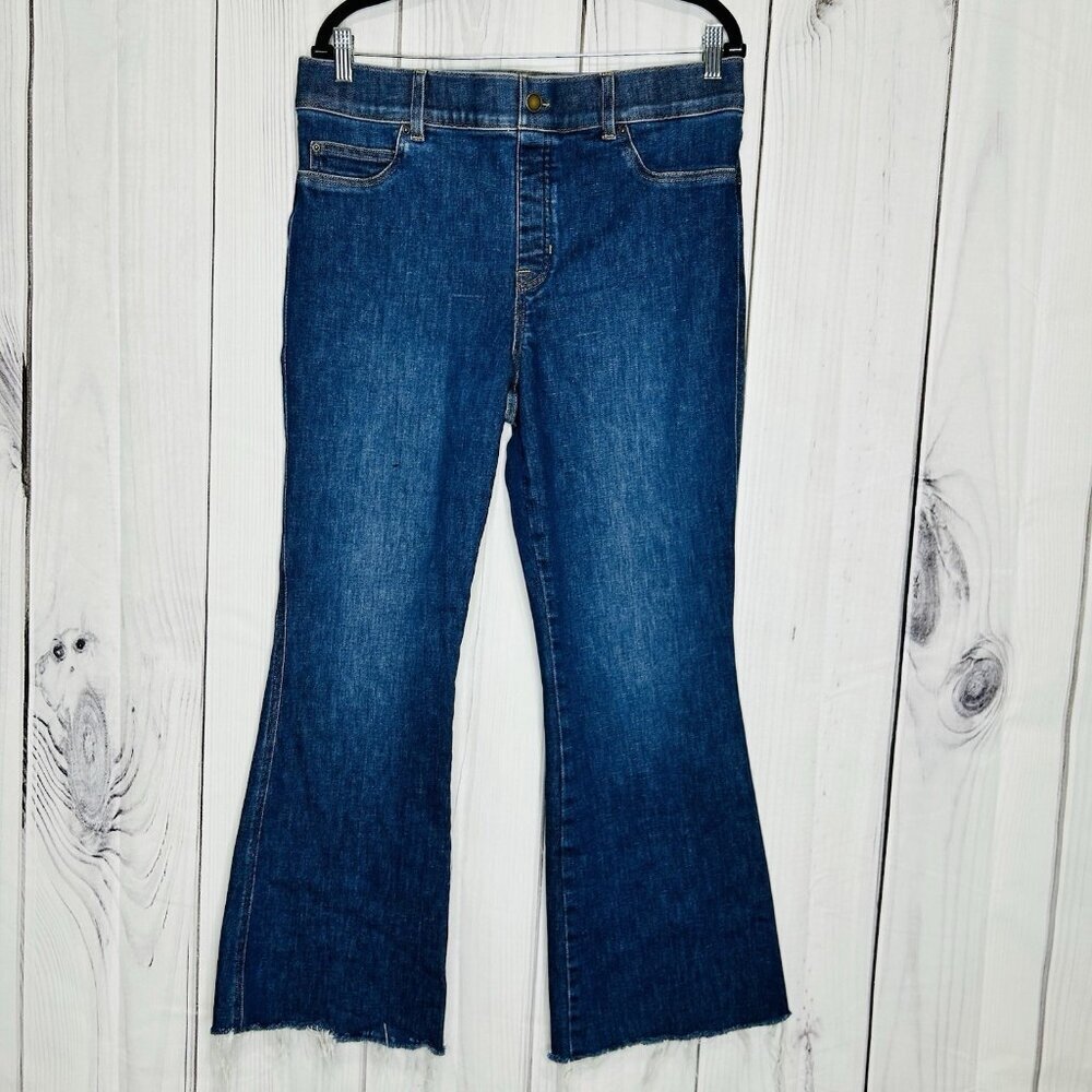 Spanx Flare Leg Denim Jeans High Rise Women's Size XL (35x28) Raw Hem
